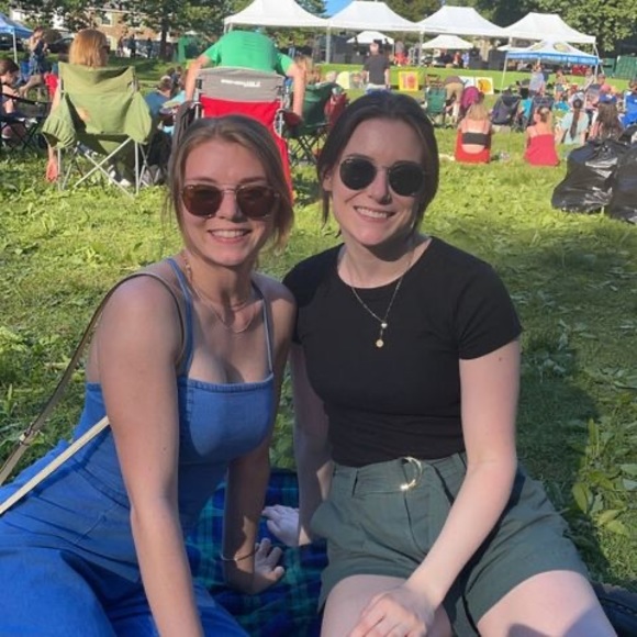 Meet your Posher, Marisa - Picture 1 of 1